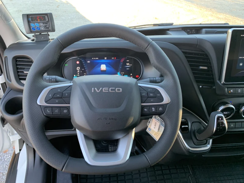 Iveco Izoterma L4H2 automat — zdjęcie 3